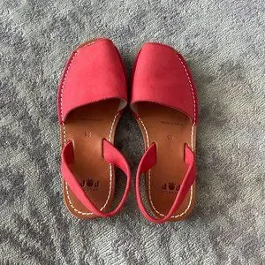 Avarca POP Red Leather Sandals